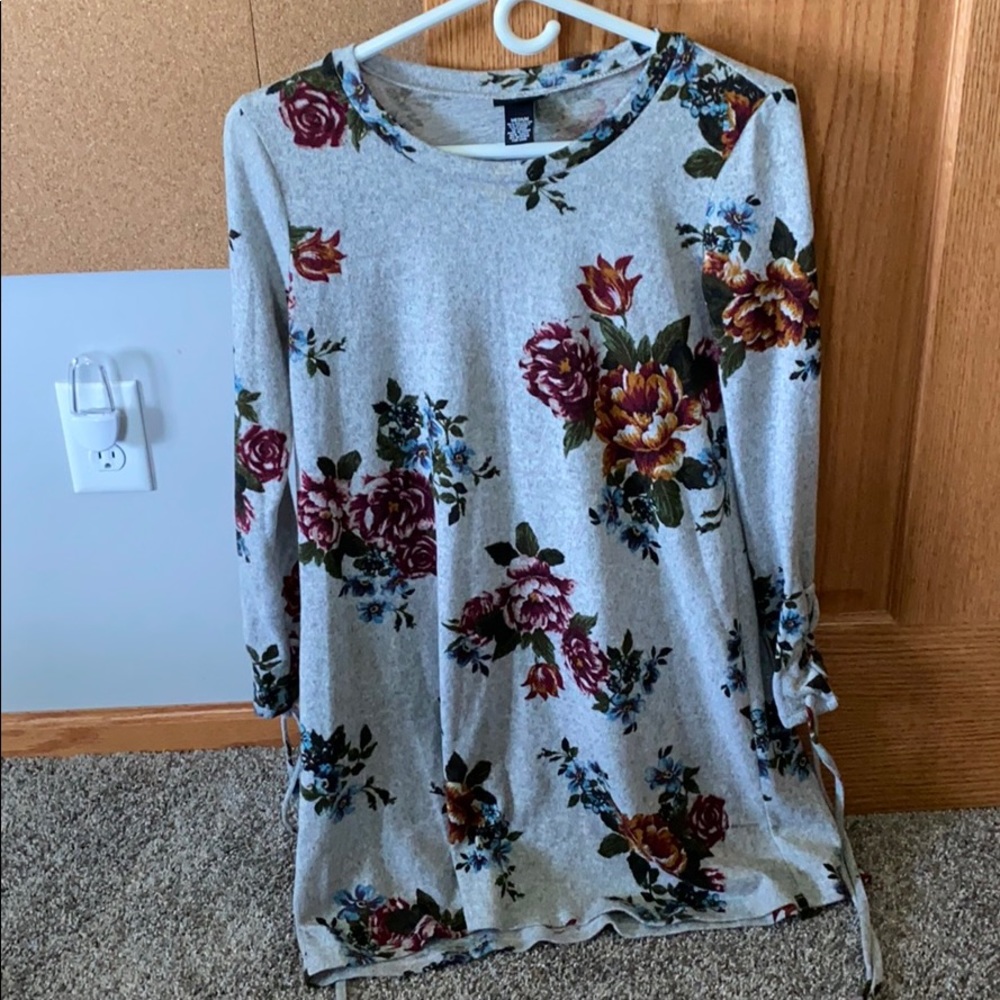 Women’s floral dress